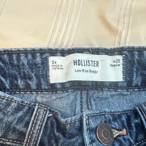 Hollister Blue Denim Low-Rise Baggy Jeans Regular length